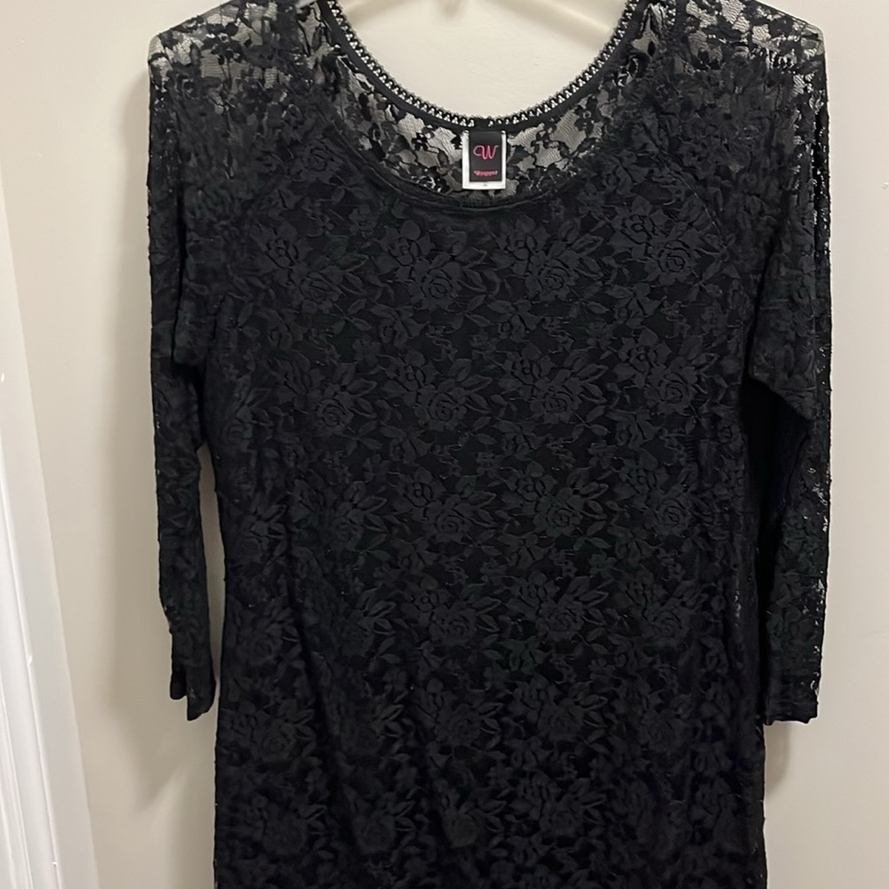 LIKE NEW 2X Black Wrapper Brand Long Sleeved Lace Dress Completely Lined!!! - Picture 2 of 8